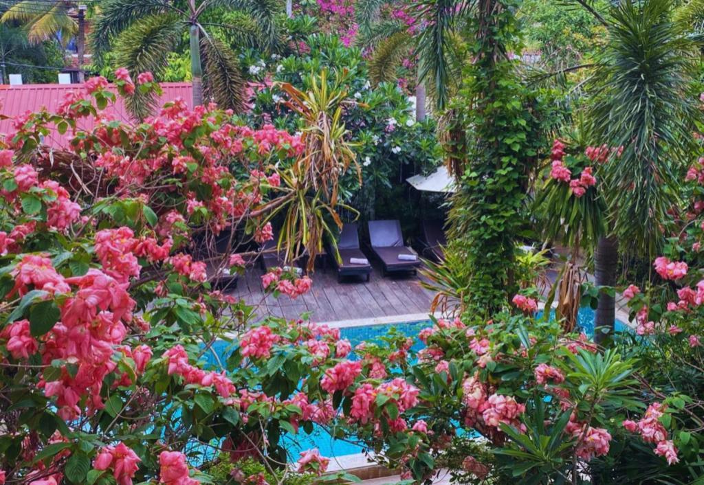 Hotel Ladear Angkor Boutique Siem Reap Esterno foto